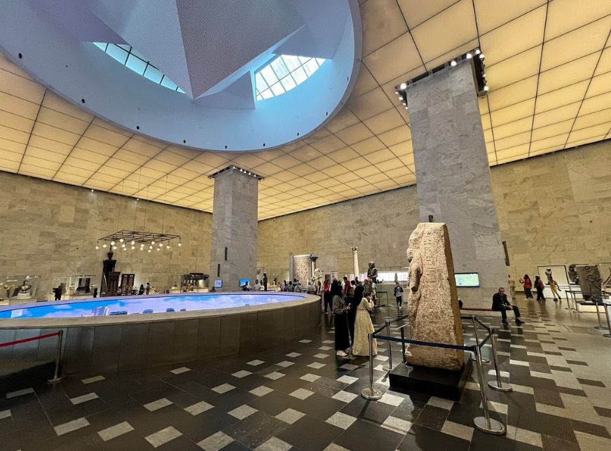 Tour zu den Pyramiden von Gizeh und dem Museum der ägyptischen Zivilisation vom Hafen von Alexandria